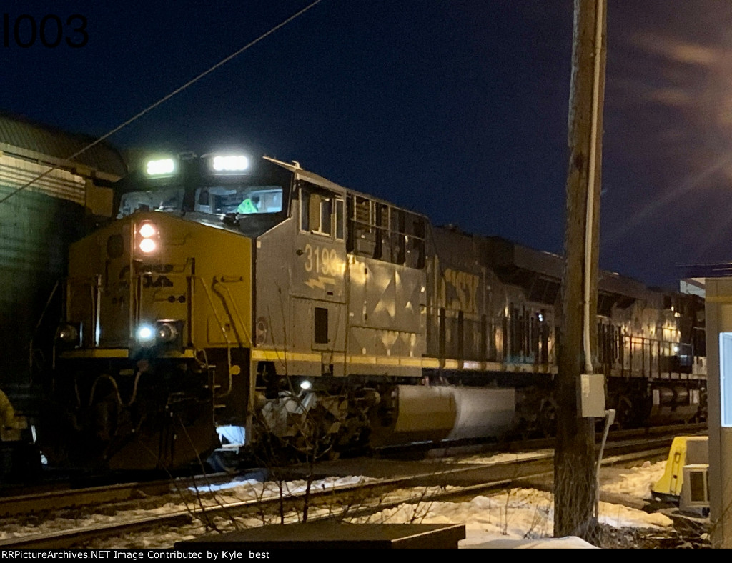 CSX 3193 on I003